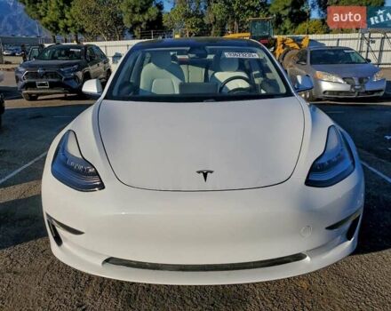 Белый Тесла Модель 3, объемом двигателя 0 л и пробегом 85 тыс. км за 6400 $, фото 4 на Automoto.ua