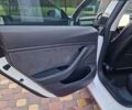 Белый Тесла Модель 3, объемом двигателя 0 л и пробегом 135 тыс. км за 20500 $, фото 11 на Automoto.ua