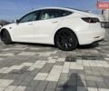 Белый Тесла Модель 3, объемом двигателя 0 л и пробегом 90 тыс. км за 21700 $, фото 7 на Automoto.ua
