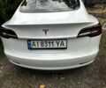 Білий Тесла Модель 3, об'ємом двигуна 0 л та пробігом 61 тис. км за 18500 $, фото 5 на Automoto.ua