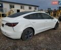 Білий Тесла Модель 3, об'ємом двигуна 0 л та пробігом 32 тис. км за 3000 $, фото 2 на Automoto.ua