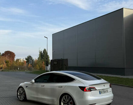 Белый Тесла Модель 3, объемом двигателя 0 л и пробегом 121 тыс. км за 19400 $, фото 2 на Automoto.ua