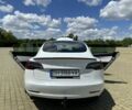 Білий Тесла Модель 3, об'ємом двигуна 0 л та пробігом 205 тис. км за 17000 $, фото 12 на Automoto.ua