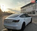 Білий Тесла Модель 3, об'ємом двигуна 0 л та пробігом 83 тис. км за 15599 $, фото 5 на Automoto.ua