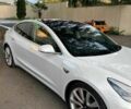 Белый Тесла Модель 3, объемом двигателя 0 л и пробегом 1 тыс. км за 11200 $, фото 1 на Automoto.ua