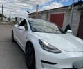 Белый Тесла Модель 3, объемом двигателя 0 л и пробегом 101 тыс. км за 19000 $, фото 1 на Automoto.ua