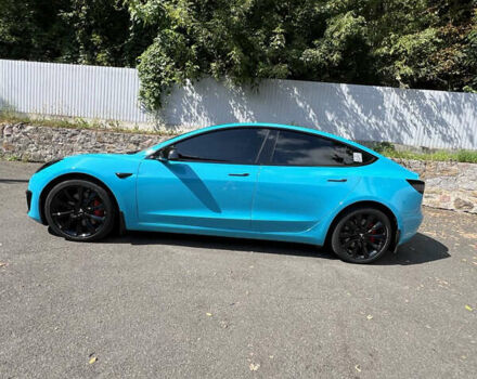 Білий Тесла Модель 3, об'ємом двигуна 0 л та пробігом 70 тис. км за 22500 $, фото 2 на Automoto.ua