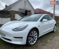 Белый Тесла Модель 3, объемом двигателя 0 л и пробегом 57 тыс. км за 17000 $, фото 1 на Automoto.ua