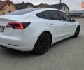 Белый Тесла Модель 3, объемом двигателя 0 л и пробегом 72 тыс. км за 18900 $, фото 4 на Automoto.ua