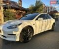 Белый Тесла Модель 3, объемом двигателя 0 л и пробегом 99 тыс. км за 19900 $, фото 40 на Automoto.ua