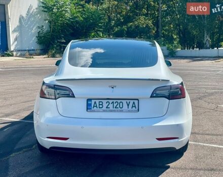 Білий Тесла Модель 3, об'ємом двигуна 0 л та пробігом 152 тис. км за 15000 $, фото 4 на Automoto.ua