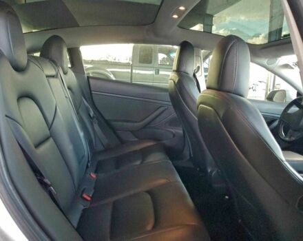 Белый Тесла Модель 3, объемом двигателя 0 л и пробегом 107 тыс. км за 3000 $, фото 9 на Automoto.ua