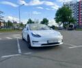 Білий Тесла Модель 3, об'ємом двигуна 0 л та пробігом 117 тис. км за 16900 $, фото 1 на Automoto.ua