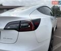 Білий Тесла Модель 3, об'ємом двигуна 0 л та пробігом 80 тис. км за 16999 $, фото 5 на Automoto.ua