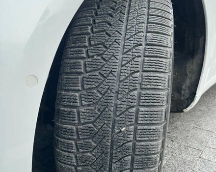 Белый Тесла Модель 3, объемом двигателя 0 л и пробегом 137 тыс. км за 17300 $, фото 18 на Automoto.ua