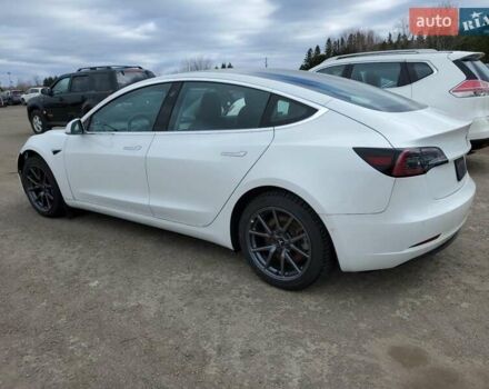 Білий Тесла Модель 3, об'ємом двигуна 0 л та пробігом 76 тис. км за 3000 $, фото 1 на Automoto.ua