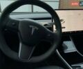 Белый Тесла Модель 3, объемом двигателя 0 л и пробегом 31 тыс. км за 32600 $, фото 38 на Automoto.ua