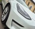 Белый Тесла Модель 3, объемом двигателя 0 л и пробегом 83 тыс. км за 17500 $, фото 3 на Automoto.ua