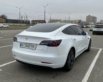 Белый Тесла Модель 3, объемом двигателя 0 л и пробегом 110 тыс. км за 17600 $, фото 6 на Automoto.ua