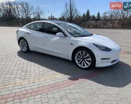Білий Тесла Модель 3, об'ємом двигуна 0 л та пробігом 167 тис. км за 25500 $, фото 17 на Automoto.ua