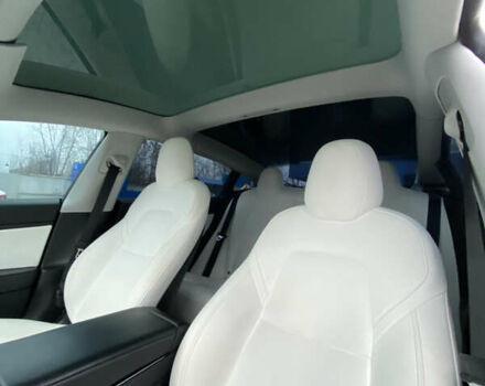 Белый Тесла Модель 3, объемом двигателя 0 л и пробегом 110 тыс. км за 17600 $, фото 20 на Automoto.ua