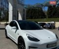 Білий Тесла Модель 3, об'ємом двигуна 0 л та пробігом 100 тис. км за 17100 $, фото 1 на Automoto.ua