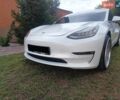Білий Тесла Модель 3, об'ємом двигуна 0 л та пробігом 48 тис. км за 24800 $, фото 1 на Automoto.ua