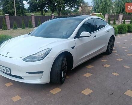 Білий Тесла Модель 3, об'ємом двигуна 0 л та пробігом 85 тис. км за 17500 $, фото 8 на Automoto.ua