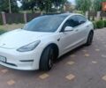 Білий Тесла Модель 3, об'ємом двигуна 0 л та пробігом 85 тис. км за 17500 $, фото 8 на Automoto.ua
