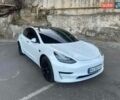 Білий Тесла Модель 3, об'ємом двигуна 0 л та пробігом 139 тис. км за 18600 $, фото 5 на Automoto.ua