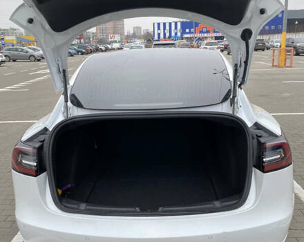 Белый Тесла Модель 3, объемом двигателя 0 л и пробегом 110 тыс. км за 17600 $, фото 18 на Automoto.ua