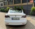 Білий Тесла Модель 3, об'ємом двигуна 0 л та пробігом 95 тис. км за 16500 $, фото 16 на Automoto.ua