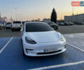 Белый Тесла Модель 3, объемом двигателя 0 л и пробегом 128 тыс. км за 18000 $, фото 1 на Automoto.ua