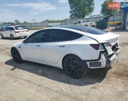 Білий Тесла Модель 3, об'ємом двигуна 0 л та пробігом 46 тис. км за 5200 $, фото 1 на Automoto.ua