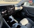Білий Тесла Модель 3, об'ємом двигуна 0 л та пробігом 31 тис. км за 19300 $, фото 18 на Automoto.ua