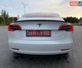 Белый Тесла Модель 3, объемом двигателя 0 л и пробегом 255 тыс. км за 15400 $, фото 74 на Automoto.ua