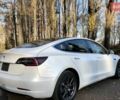 Белый Тесла Модель 3, объемом двигателя 0 л и пробегом 30 тыс. км за 13900 $, фото 2 на Automoto.ua
