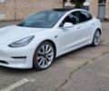 Белый Тесла Модель 3, объемом двигателя 0 л и пробегом 72 тыс. км за 33500 $, фото 1 на Automoto.ua