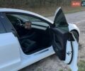 Белый Тесла Модель 3, объемом двигателя 0 л и пробегом 71 тыс. км за 19500 $, фото 8 на Automoto.ua