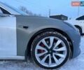 Белый Тесла Модель 3, объемом двигателя 0 л и пробегом 233 тыс. км за 11400 $, фото 8 на Automoto.ua