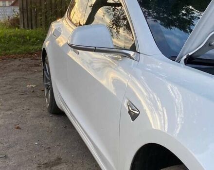 Білий Тесла Модель 3, об'ємом двигуна 0 л та пробігом 183 тис. км за 332 $, фото 4 на Automoto.ua