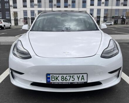 Белый Тесла Модель 3, объемом двигателя 0 л и пробегом 112 тыс. км за 16900 $, фото 5 на Automoto.ua