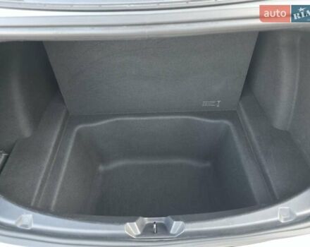 Белый Тесла Модель 3, объемом двигателя 0 л и пробегом 77 тыс. км за 18999 $, фото 16 на Automoto.ua