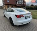 Білий Тесла Модель 3, об'ємом двигуна 0 л та пробігом 82 тис. км за 17600 $, фото 13 на Automoto.ua