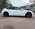 Білий Тесла Модель 3, об'ємом двигуна 0 л та пробігом 80 тис. км за 16999 $, фото 2 на Automoto.ua