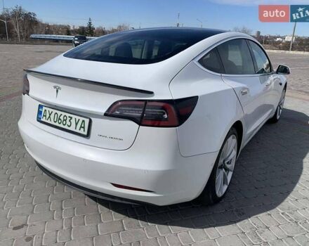 Білий Тесла Модель 3, об'ємом двигуна 0 л та пробігом 167 тис. км за 25500 $, фото 13 на Automoto.ua