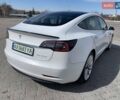 Білий Тесла Модель 3, об'ємом двигуна 0 л та пробігом 167 тис. км за 25500 $, фото 13 на Automoto.ua