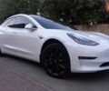Белый Тесла Модель 3, объемом двигателя 0 л и пробегом 156 тыс. км за 14900 $, фото 1 на Automoto.ua