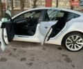 Белый Тесла Модель 3, объемом двигателя 0 л и пробегом 62 тыс. км за 20000 $, фото 23 на Automoto.ua