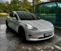 Белый Тесла Модель 3, объемом двигателя 0 л и пробегом 99 тыс. км за 18900 $, фото 2 на Automoto.ua